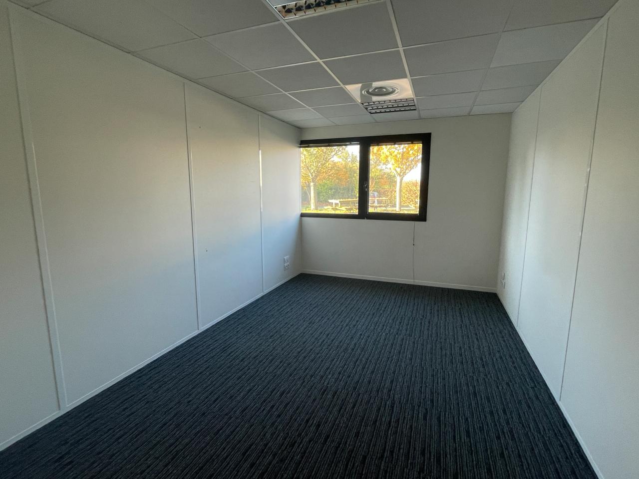 Bureau Rennes 399m² Location bureau Rennes Ille-et-Vilaine OLBUR2427414 8